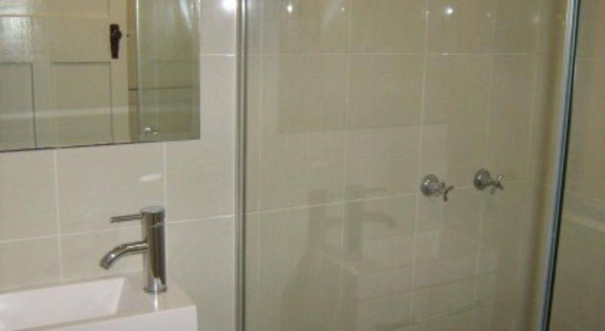 Kookaburra Inn Μπρίσμπεϊν Εξωτερικό φωτογραφία